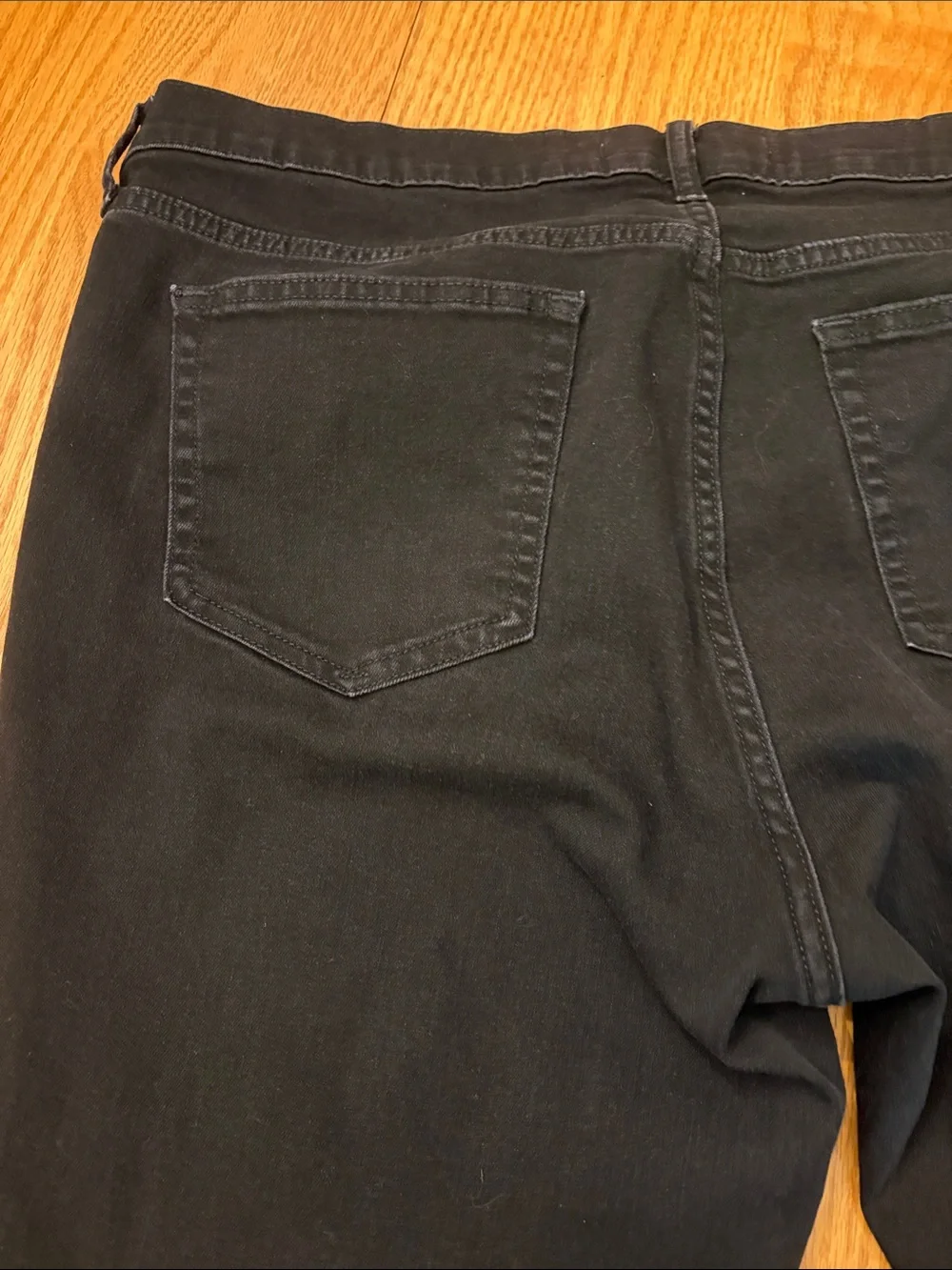 Women’s Gap 1969 Real Straight Leg Jeans - Black